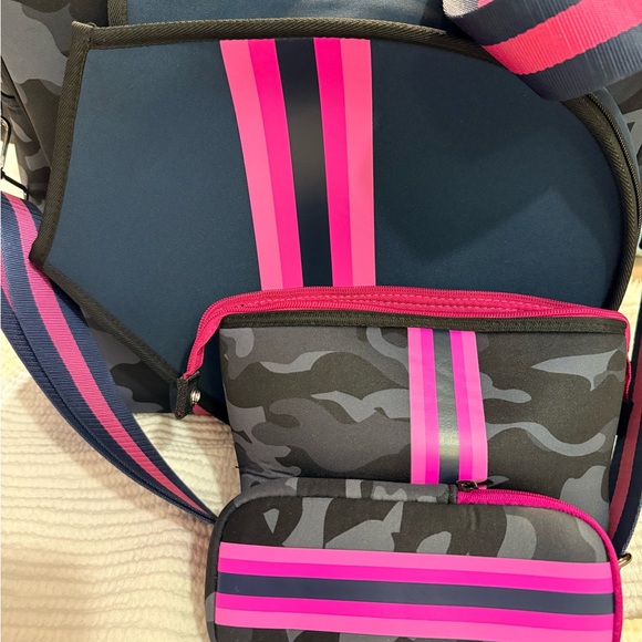 HAUTE SHORE Handbags - Haute Shore Billie Epic Tennis Camouflage Bag Set with Pink Stripes